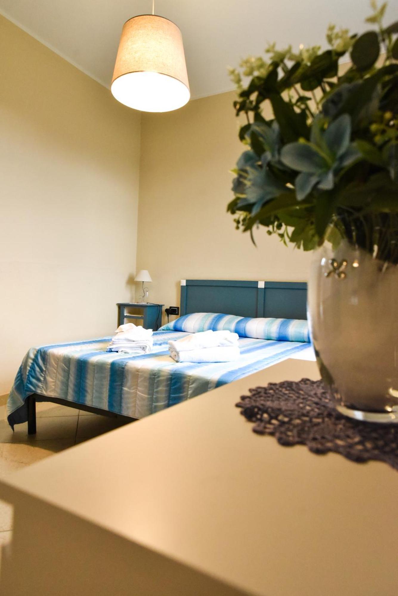 Il Glisentino Apartment Castelletto sopra Ticino Luaran gambar